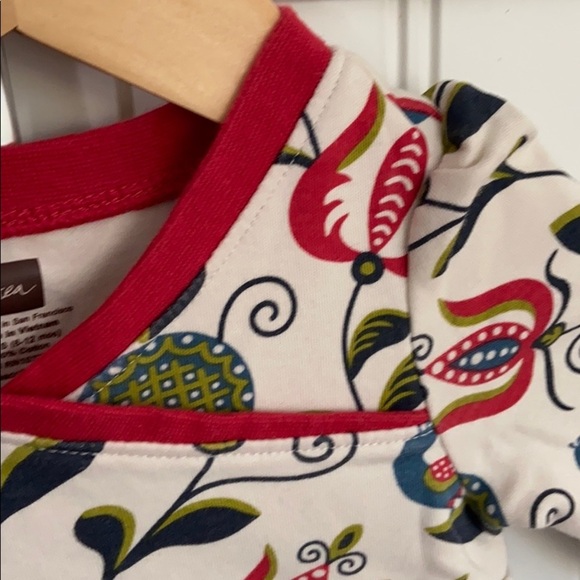 Tea Collection Floral Festive Kimono Neck One-Piece Infant 6-12 - Picture 4 of 7